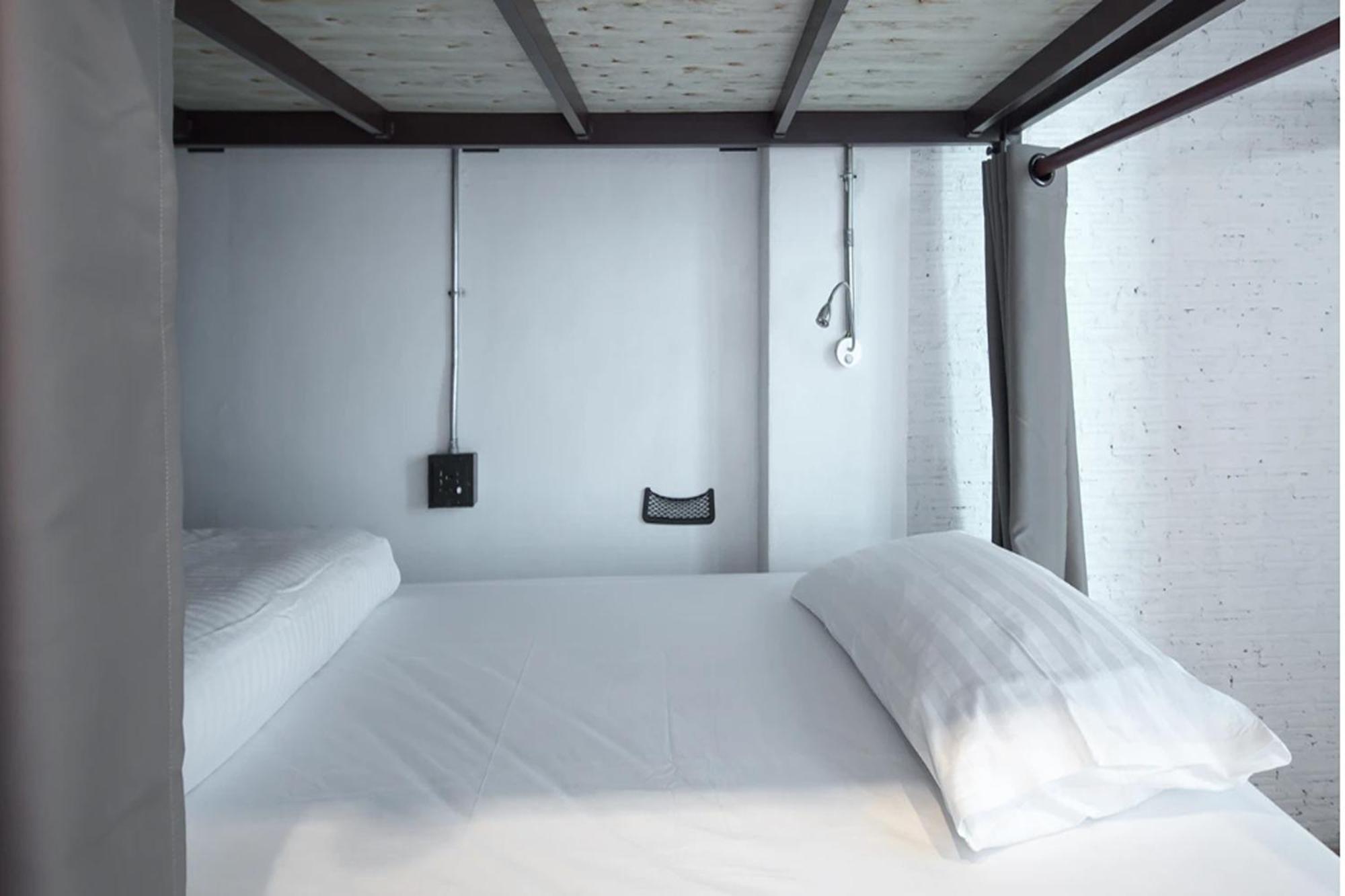 Yindee Travellers Lodge Нан Экстерьер фото