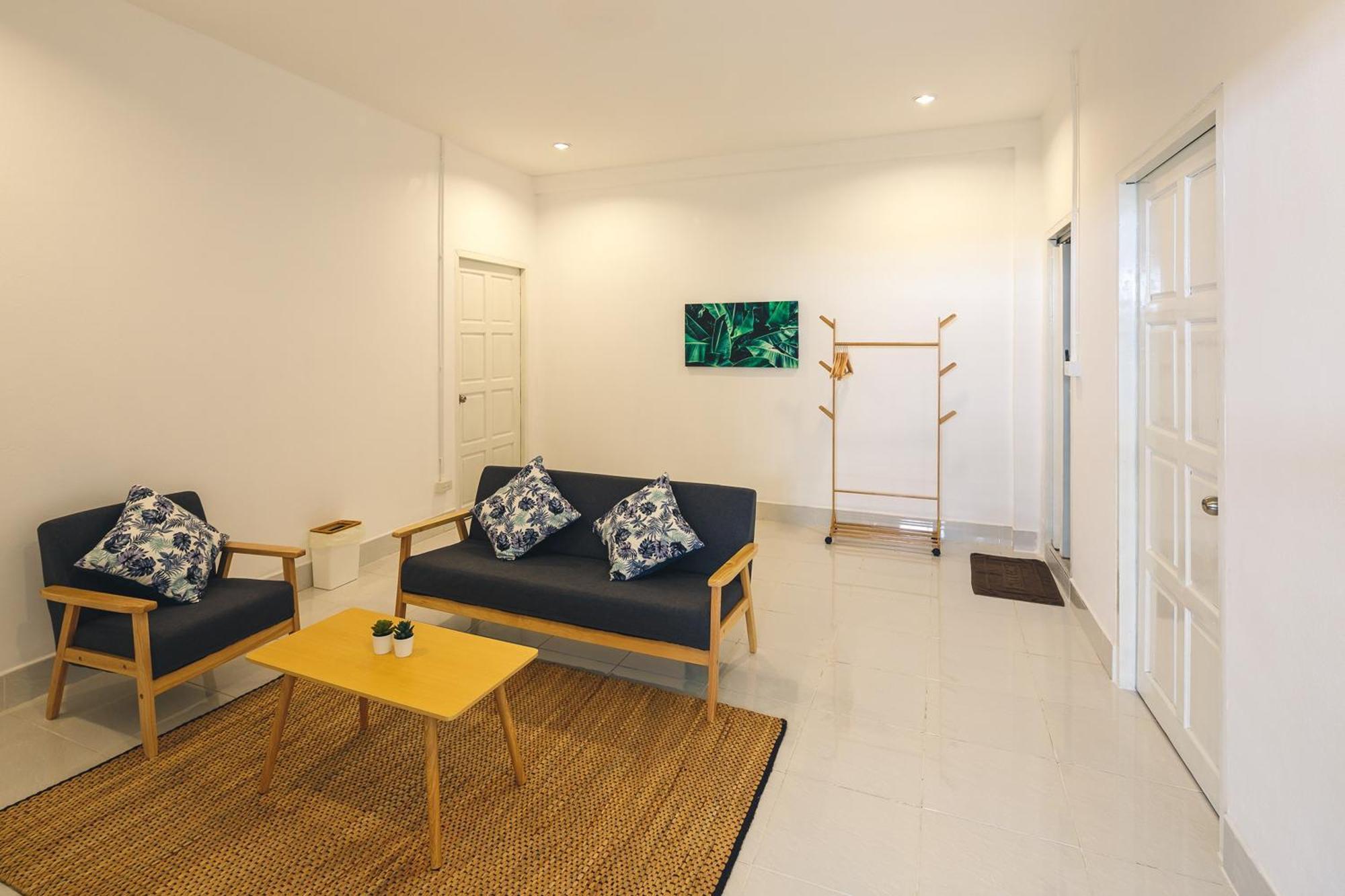 Yindee Travellers Lodge Нан Экстерьер фото